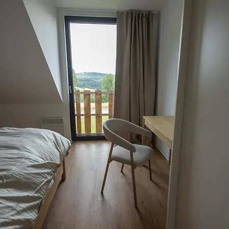Samostatný Patrový V Jizerkách Casa vacanze Jablonec nad Nisou